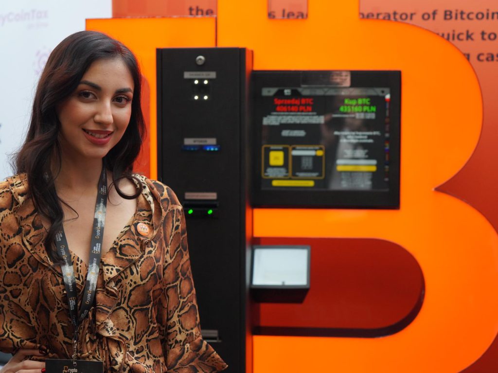 Bitcoin ATM: Legisla&#539;ie &#537;i Accesibilitate &icirc;n Rom&acirc;nia