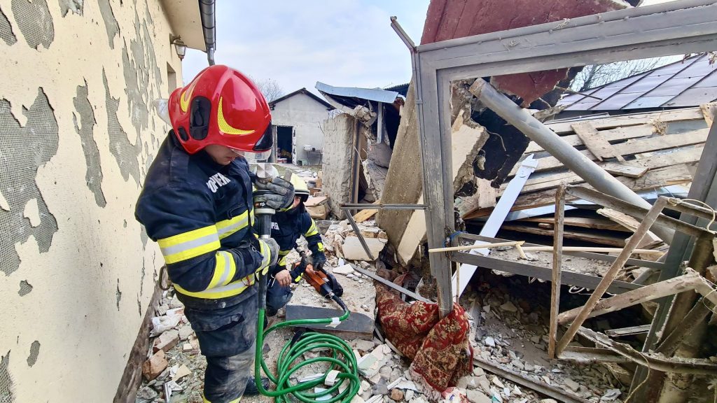 Explozie-locuință- – Ziarul Argeşul - ediţia online
