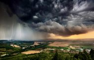 Vreme extremă la final de săptămână: vijelii, grindină și scăderi de temperatură