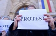 Magistrații din Pitești suspendă judecarea cazurilor în semn de protest