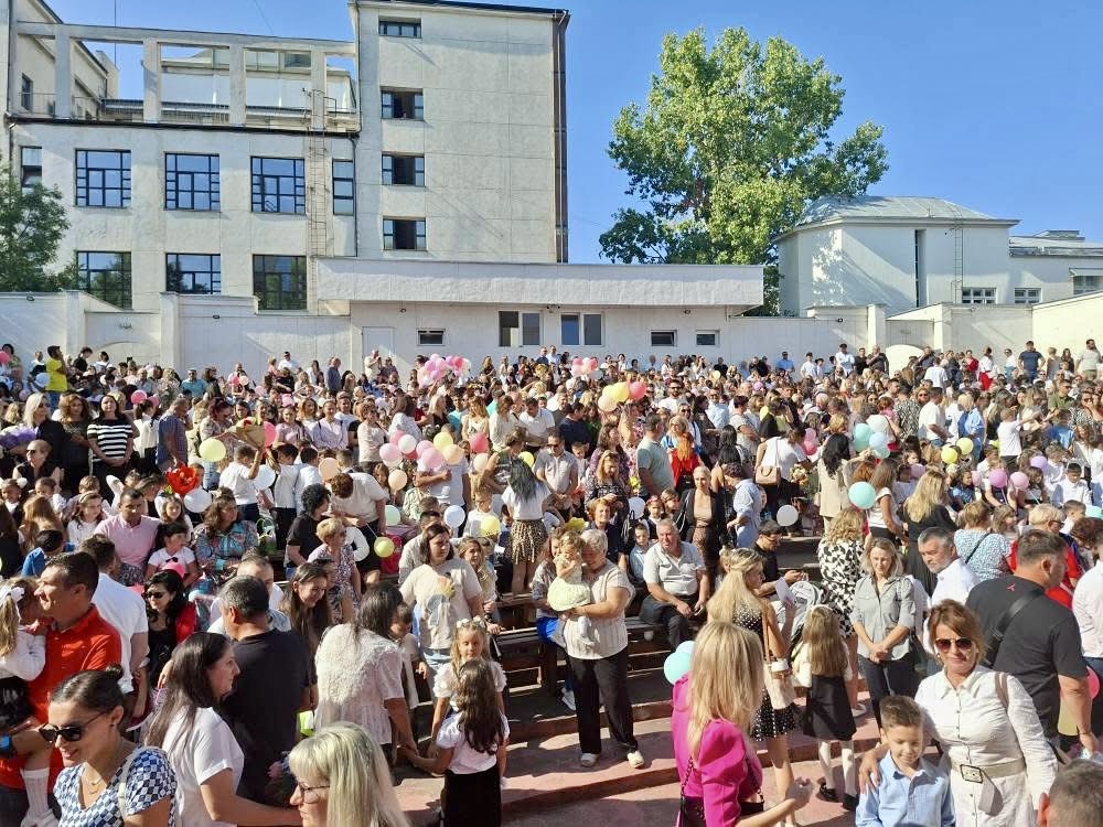 IMG_3200 – Ziarul Argeşul - ediţia online