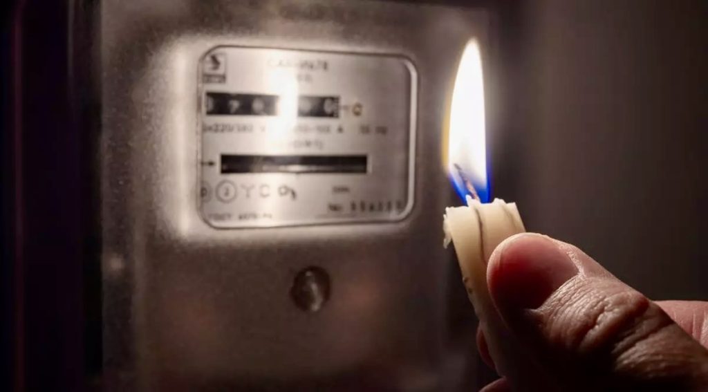 Întreruperi de energie electrică în Argeș. Lista localităților afectate între 15 și 20 septembrie