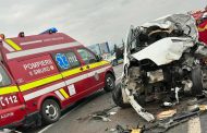 Două mașini implicate într-un accident pe bulevardul Nicolae Bălcescu din Pitești