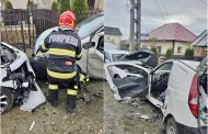 Accident între două autoturisme în comuna Albeștii de Argeș
