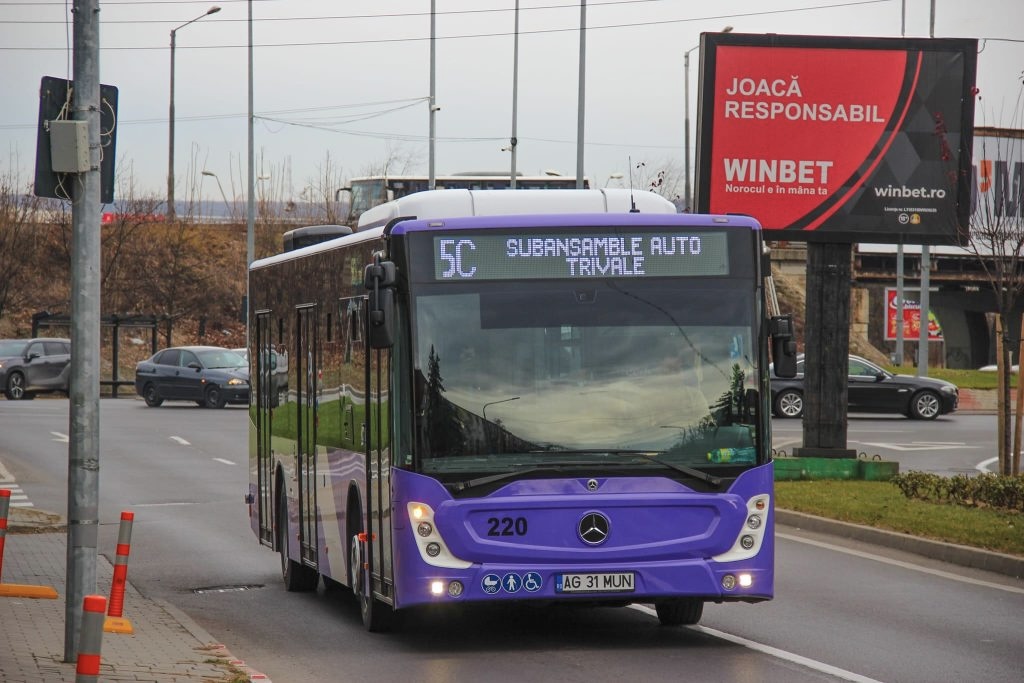 Cum circul&#259; autobuzele Publitrans Pite&#537;ti &icirc;n zilele de 30 noiembrie &#537;i 1 decembrie