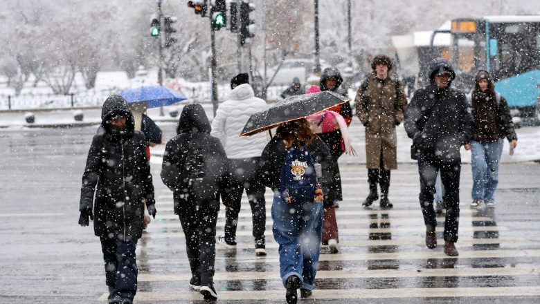 Ninsoare- – Ziarul Argeşul - ediţia online