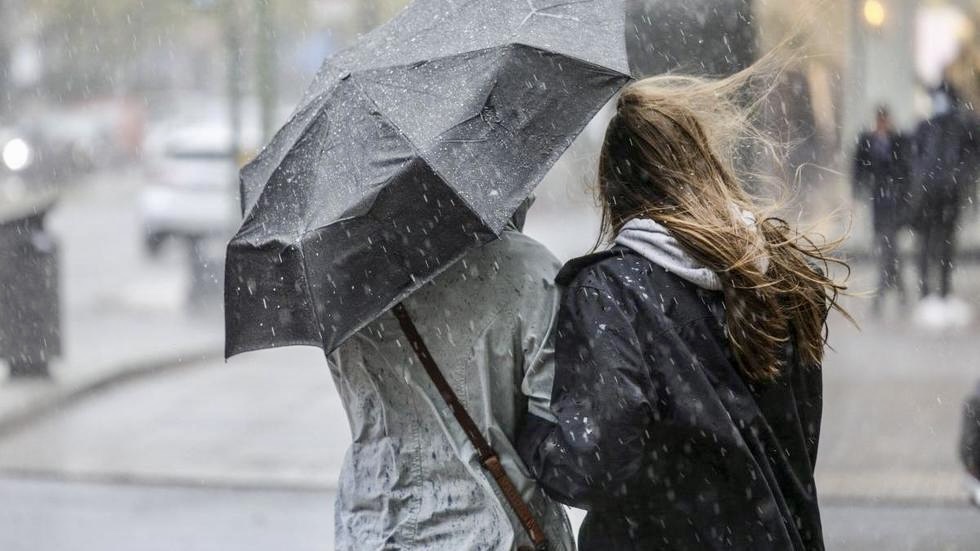 Ploi-lapoviță- – Ziarul Argeşul - ediţia online