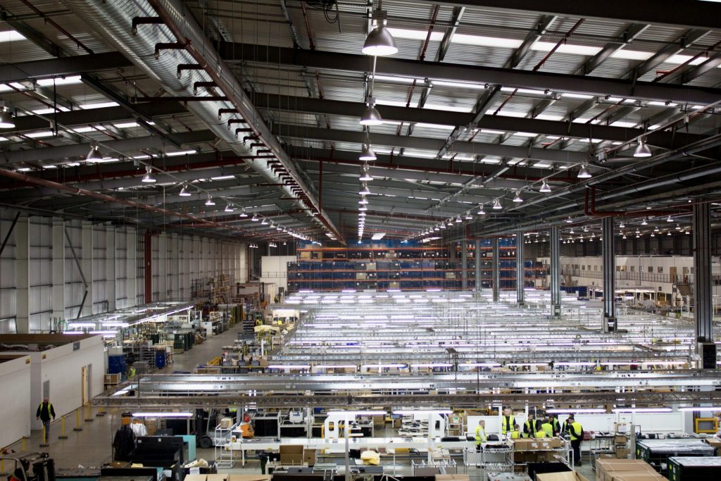 Fabrica- – Ziarul Argeşul - ediţia online