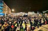 Concert de Crăciun în Piața Primăriei Pitești. Artiști iubiți și atmosferă de sărbătoare!