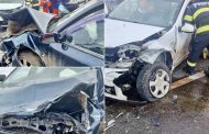 Accident grav în Argeș. Două autoturisme implicate, victimă blocată în mașină