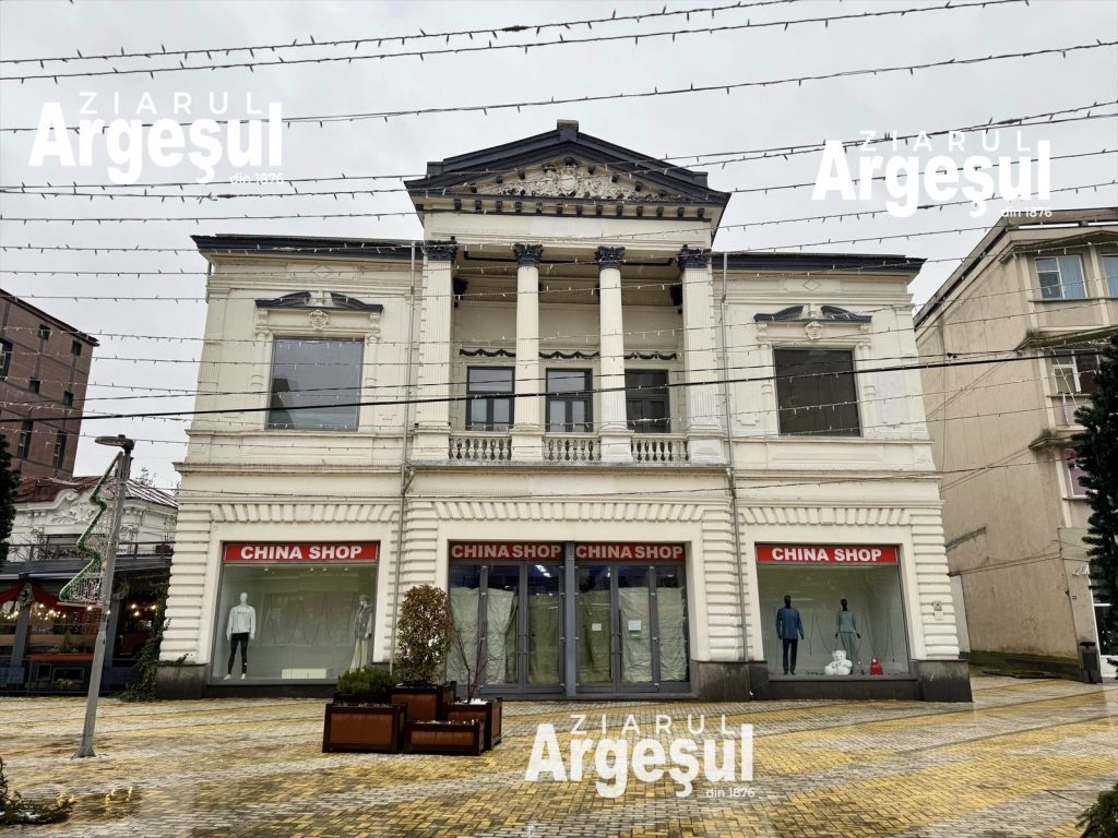 Poza pentru articolul Magazinul chinezesc, fost Zara, închis definitiv. Un nou început pentru clădirea istorică din centrul Piteștiului
