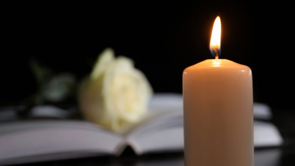 Doliu-poet- – Ziarul Argeşul - ediţia online