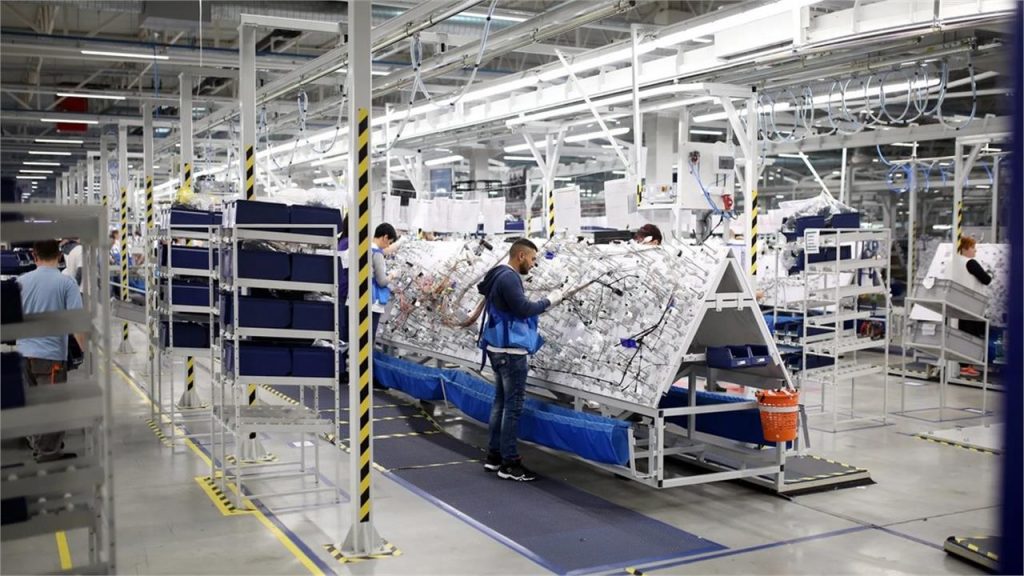 Fabrica-3 – Ziarul Argeşul - ediţia online