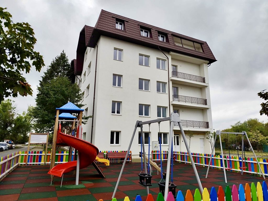 Poza pentru articolul Noi locuințe reabilitate disponibile pentru închiriere la Mioveni. Cererile se depun până la 30 ianuarie