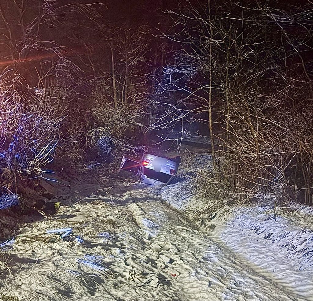 Mașina-răsturnată-Micesti – Ziarul Argeşul - ediţia online