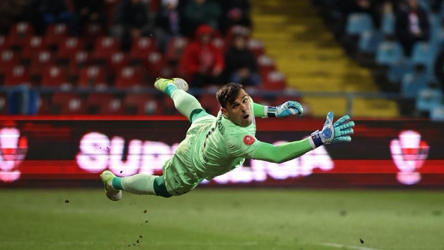 559cde12-645c-43c5-8635-7b2cadc93f51 – Ziarul Argeşul - ediţia online