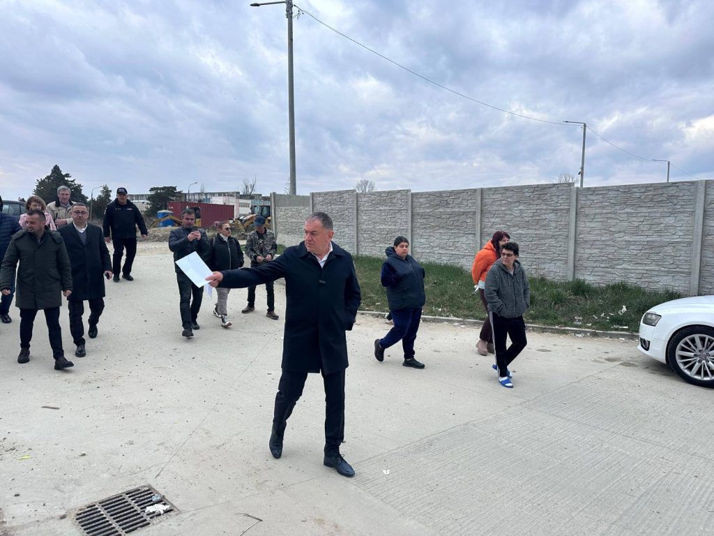 Poza pentru articolul Evacuări din locuințele sociale din Pitești: primarul Cristian Gentea anunță măsuri ferme