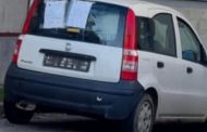 Poliția Locală Pitești caută proprietarul unei mașini abandonate pe domeniul public