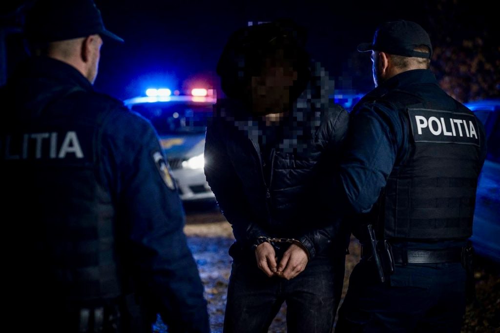 Retinut-12 – Ziarul Argeşul - ediţia online