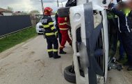 Accident grav în Argeș, persoană blocată în autoturism!