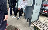 Argeș: Pericol mortal într-o stație de autobuz! Tânăr grav rănit, la un pas de tragedie