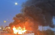 Acum! Incendiu izbucnit la un autoturism în județul Argeș