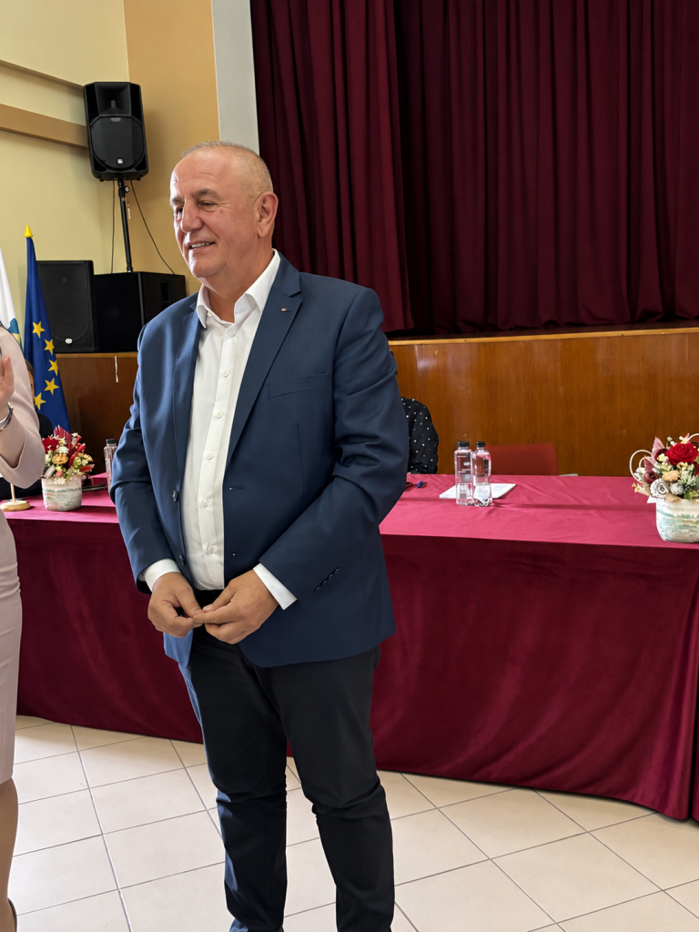 Nicolae-velcea- – Ziarul Argeşul - ediţia online