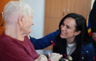 Simona Bucura-Oprescu: „Servicii sociale de calitate pentru persoanele vulnerabile!”. O nouă lege votată în Camera Deputaților