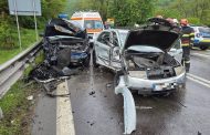 Accident grav pe DN 7! O femeie este resuscitată. Trafic blocat total