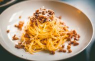Spaghete carbonara perfecte: secretul autenticei retețe italiene