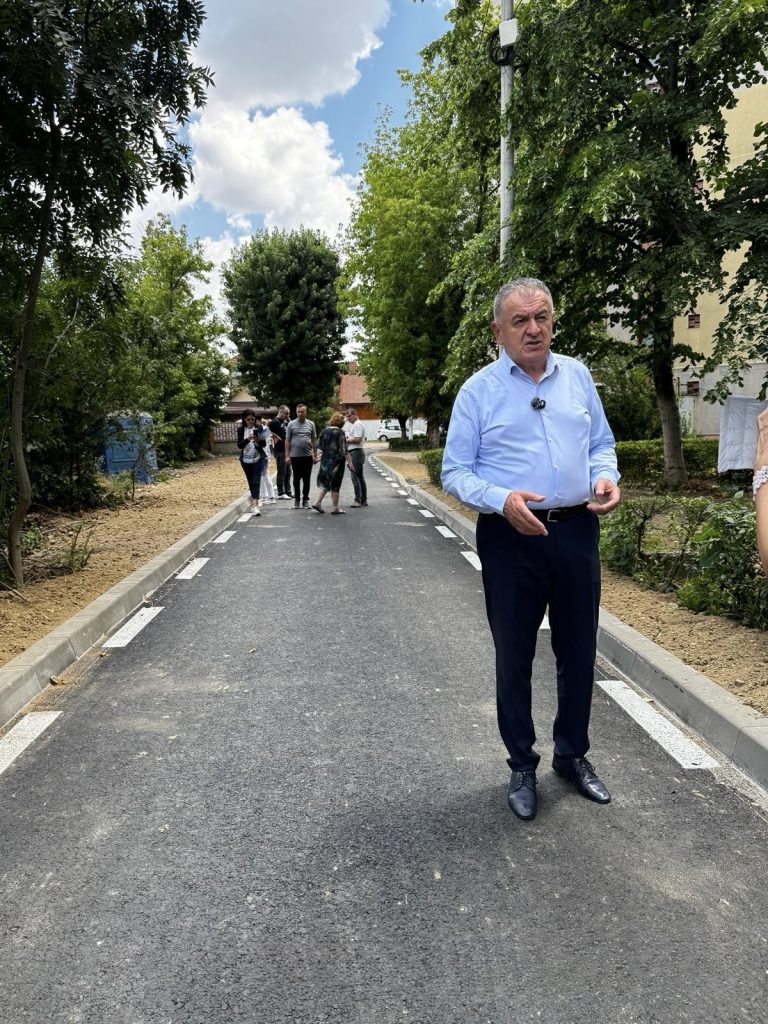 Poza pentru articolul Recepția lucrărilor de modernizare pe strada Intrarea Despina Doamna și Aleea Petre Lăzărescu