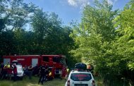Un bărbat din Argeș a sunat la 112 după ce a auzit o bubuitură puternică: „Un aparat de zbor s-ar fi prăbușit”