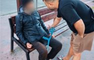 Un jandarm și un voluntar SMURD au sărit în ajutorul unui bătrân care s-a prăbușit pe o trecere de pietoni din Pitești