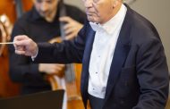 Dirijorul Cristian Mandeal revine la pupitrul orchestrei simfonice a Filarmonicii Pitești