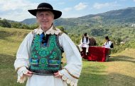 Se dădea sfânt pe internet și aduna mii de fani, dar acum e în cătușe! Detalii șocante despre Cristian Pomohaci