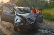 Accident mortal! Un tânăr de 24 de ani a murit după impactul dintre un BMW și un camion