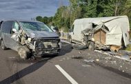 Accident pe DEx12, în zona Albota. Două autoturisme implicate