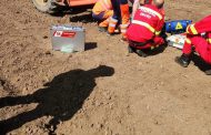 Tragedie cumplită! O femeie de 30 ani a murit după ce a fost prinsă în freza unui tractor