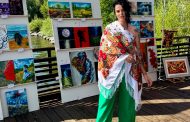 Triumf artistic pe malul lacului Budeasa! Studenții de la Artă Sacră Pitești au încântat publicul la „Serata d’Arte”