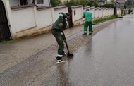 Trafic pus în pericol la Mioveni. O cifă a împrăștiat beton pe carosabil