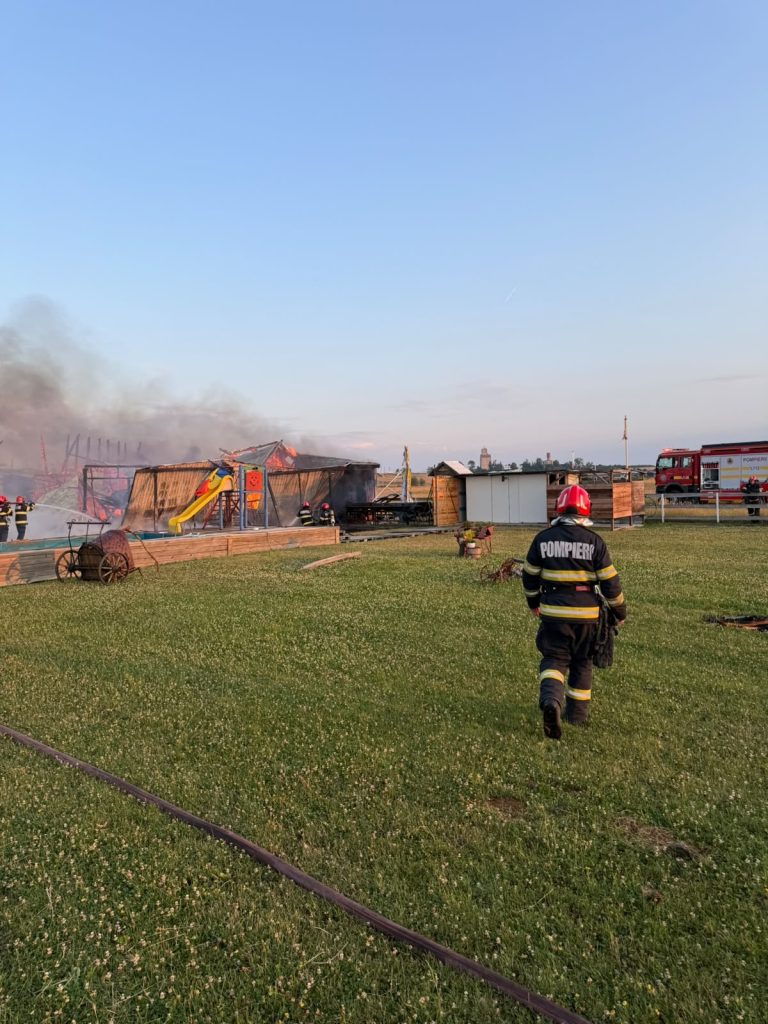 Incendiu-furaje- – Ziarul Argeşul - ediţia online