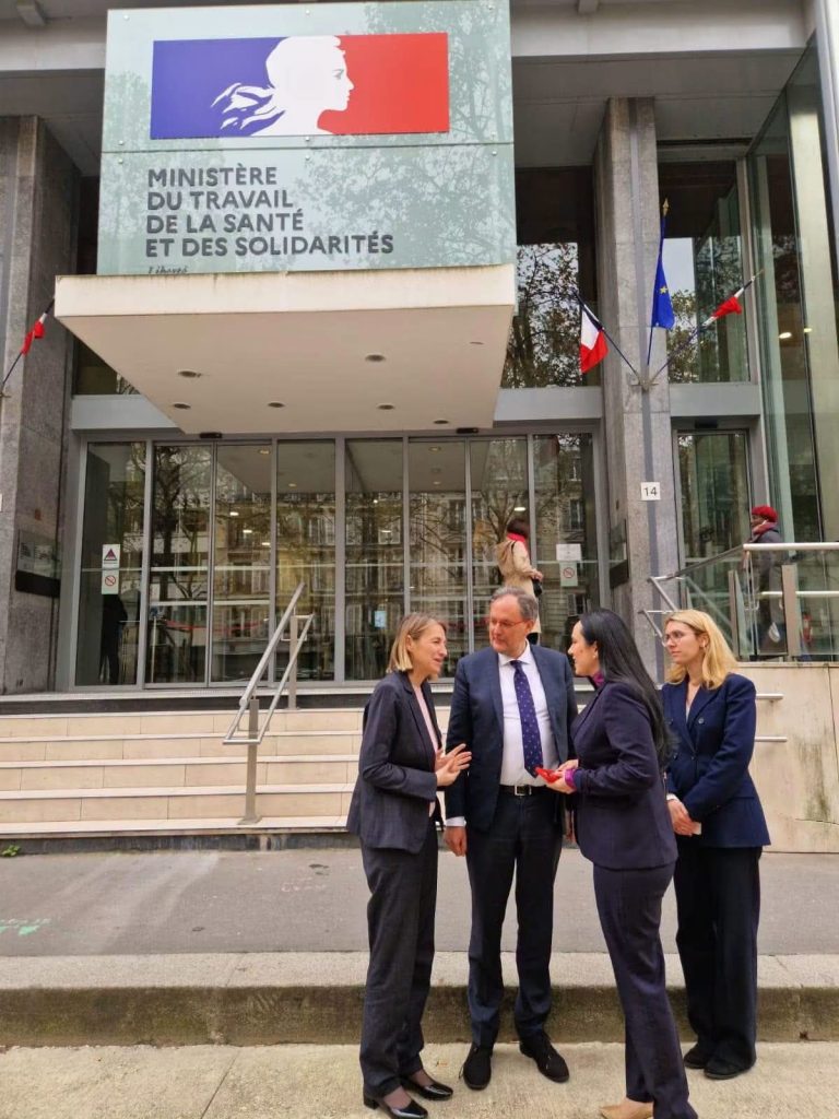 Simona-Bucura-Franța- – Ziarul Argeşul - ediţia online