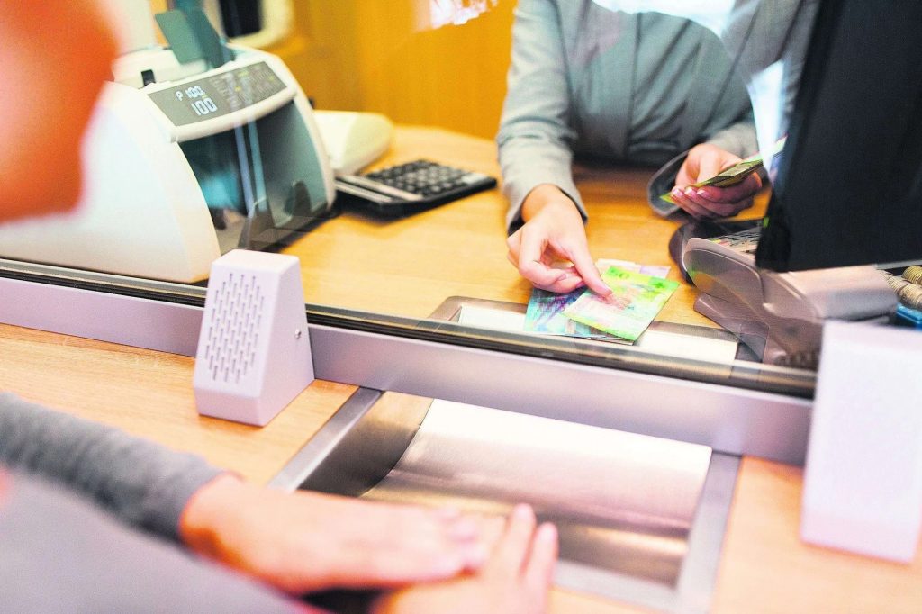 bani-banca – Ziarul Argeşul - ediţia online