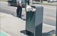 Salubritatea Pitești: Nu aruncați deșeurile menajere în coșurile stradale! Avertisment pentru cetățeni