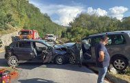Accident grav în județul Argeș! Două autoturisme implicate