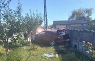 Accident grav cu victimă în Argeș! Unul dintre autoturisme a fost proiectat în gard