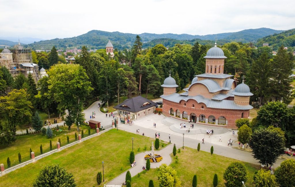 Catedrala-Curtea-de-Argeș- – Ziarul Argeşul - ediţia online