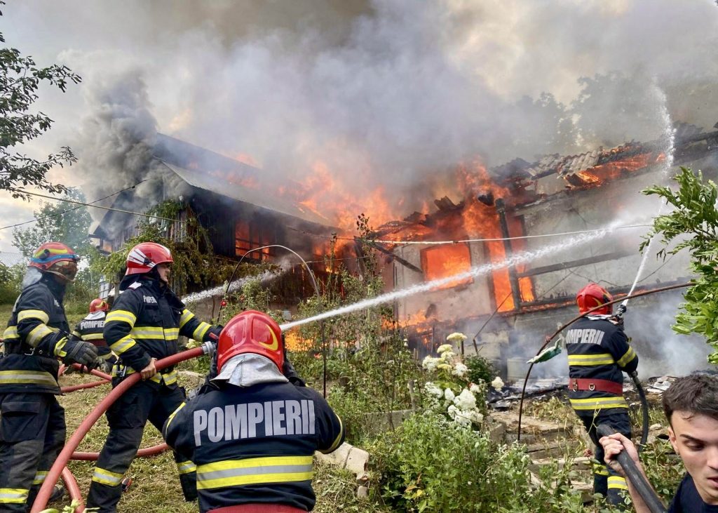 Incendiu-11 – Ziarul Argeşul - ediţia online