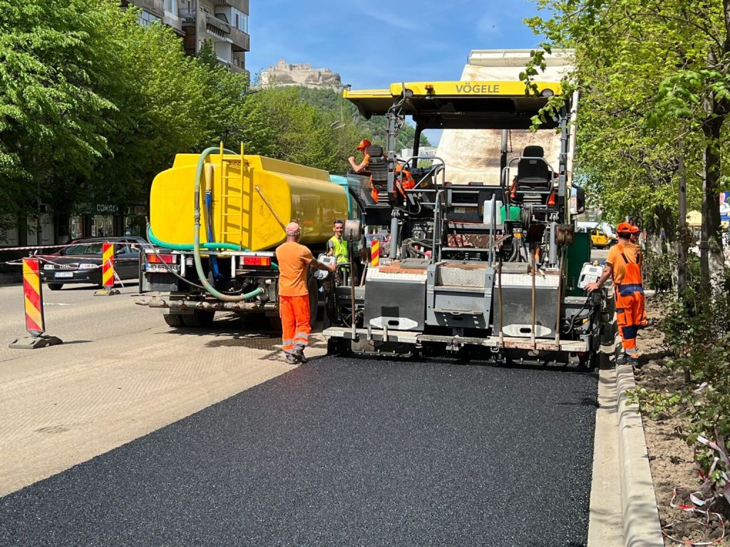Lucrați-drum- – Ziarul Argeşul - ediţia online