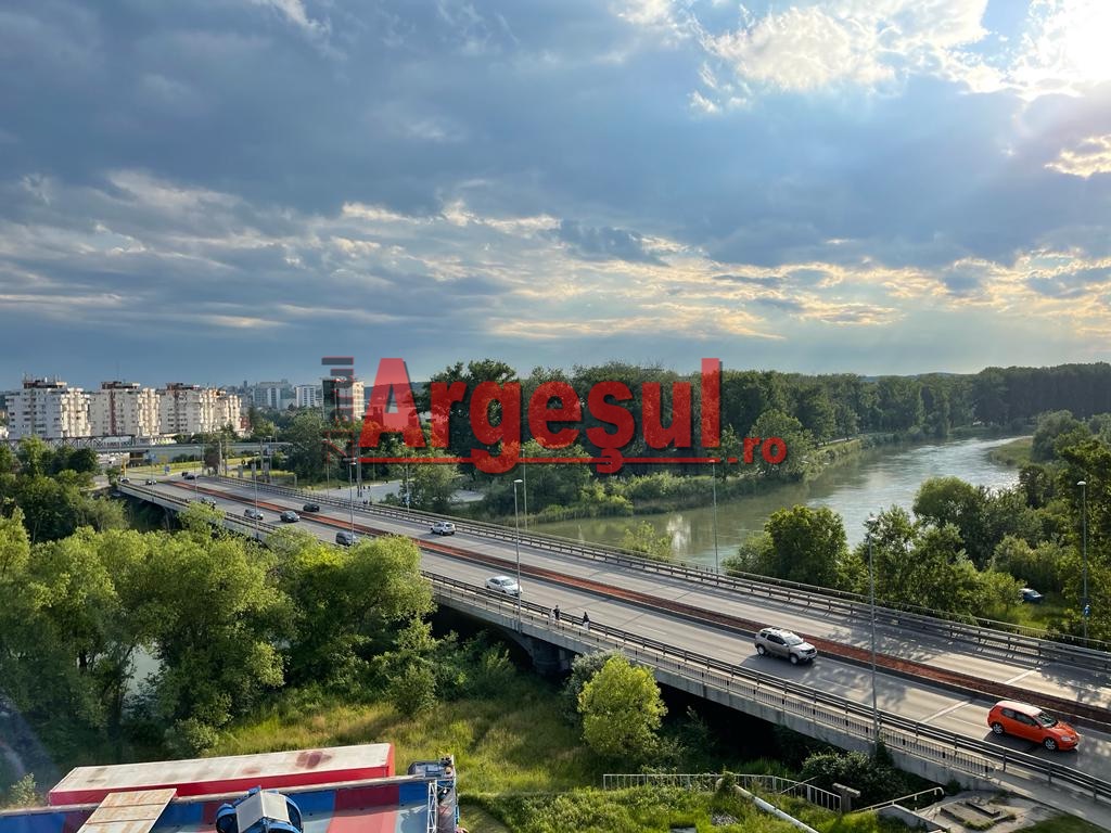 Podul peste Râul Doamnei intră în reabilitare. Sensul Pitești – București, închis până la sfârșitul anului